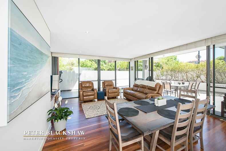 1/19 Leichhardt Street Kingston