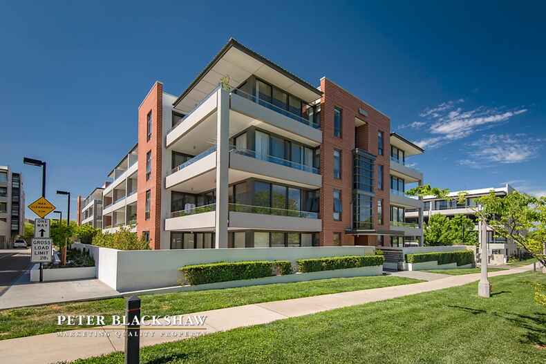 1/19 Leichhardt Street Kingston