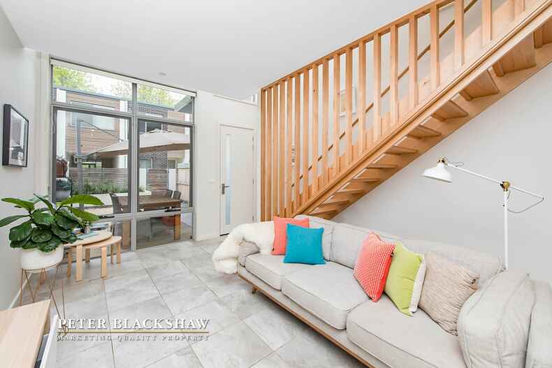 12/90 Blacket Street Downer 12/90 Blacket Street Downer