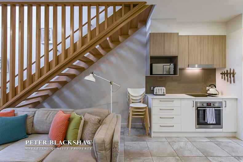 12/90 Blacket Street Downer 12/90 Blacket Street Downer