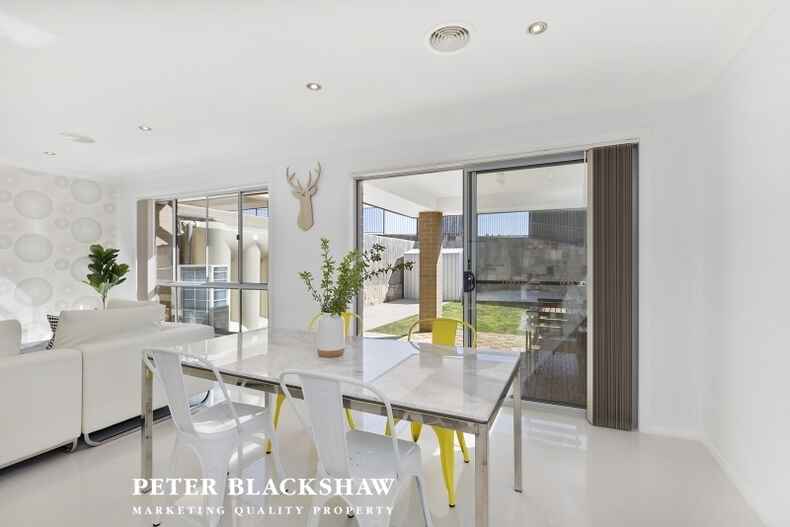 15/29 Muriel Stewart Circuit Bonner 15/29 Muriel Stewart Circuit Bonner