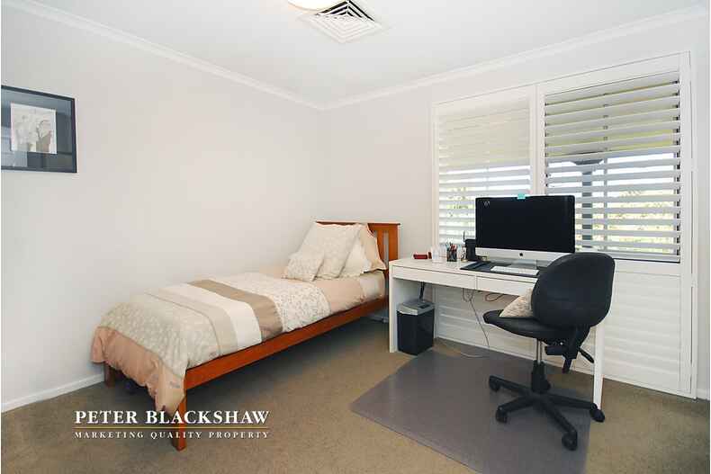 3 Fitzherbert Place Bruce 3 Fitzherbert Place Bruce