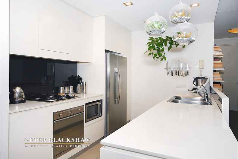 30/53 Eyre Street Kingston 30/53 Eyre Street Kingston