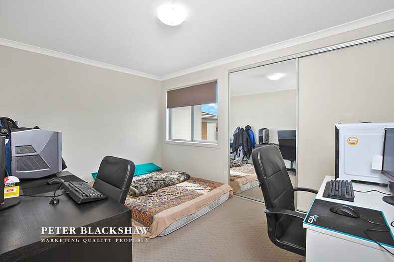 5 Stowport Avenue Crace 5 Stowport Avenue Crace