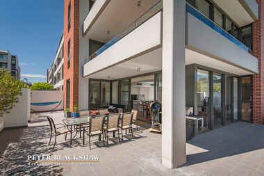 1/19 Leichhardt Street Kingston