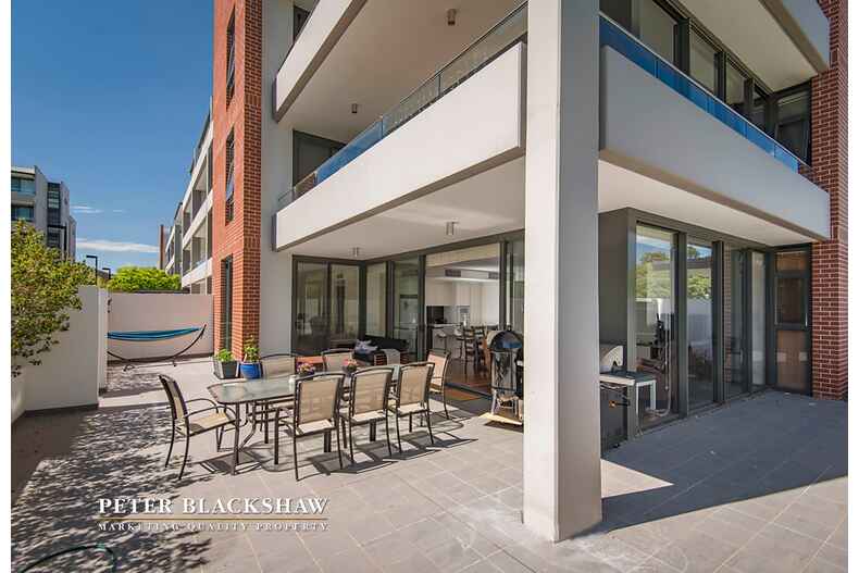 1/19 Leichhardt Street Kingston