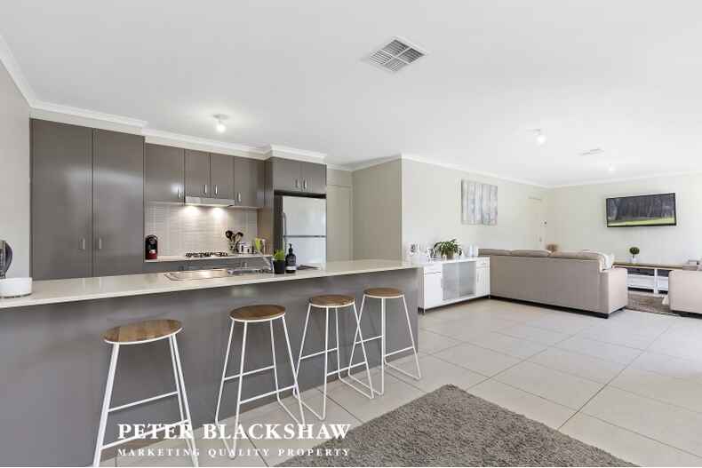 33 Zakharov Avenue Forde 33 Zakharov Avenue Forde