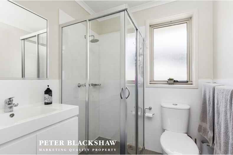 33 Zakharov Avenue Forde 33 Zakharov Avenue Forde