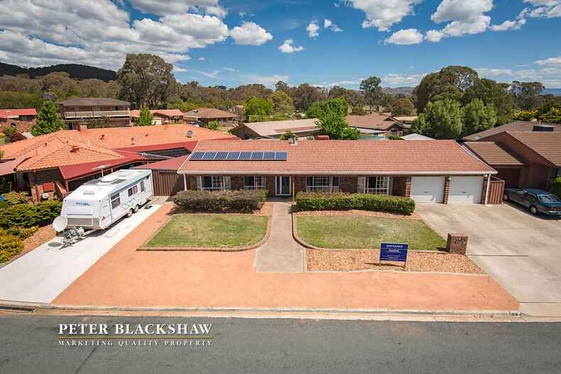 4 Garrong Avenue Queanbeyan West