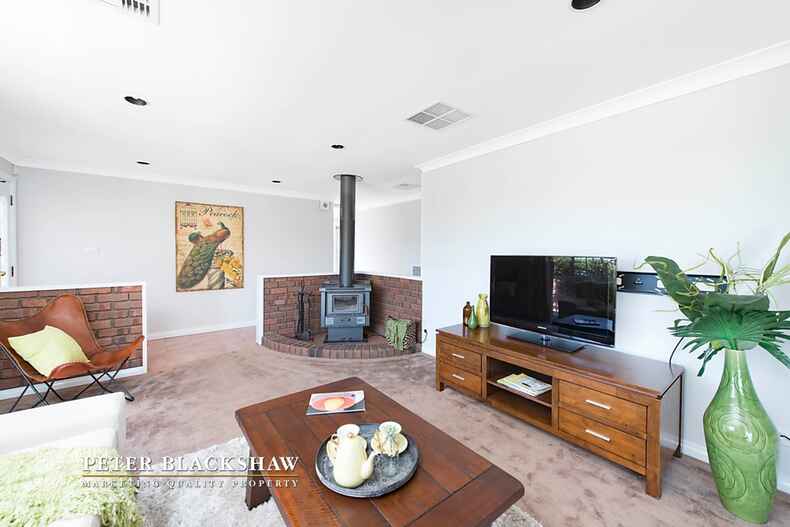 4 Garrong Avenue Queanbeyan West