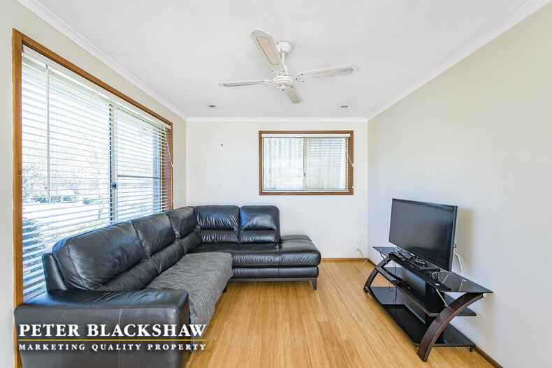 15 Sherwood Circuit Gordon 15 Sherwood Circuit Gordon