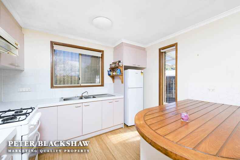 15 Sherwood Circuit Gordon 15 Sherwood Circuit Gordon