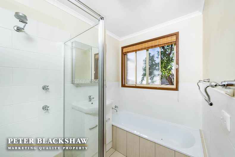 15 Sherwood Circuit Gordon 15 Sherwood Circuit Gordon