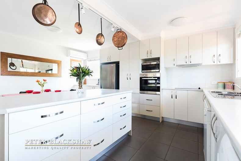 70 Stornaway Road Queanbeyan 70 Stornaway Road Queanbeyan