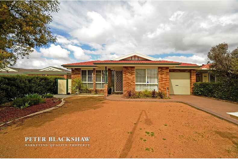 8 Mawalan Street Ngunnawal 8 Mawalan Street Ngunnawal