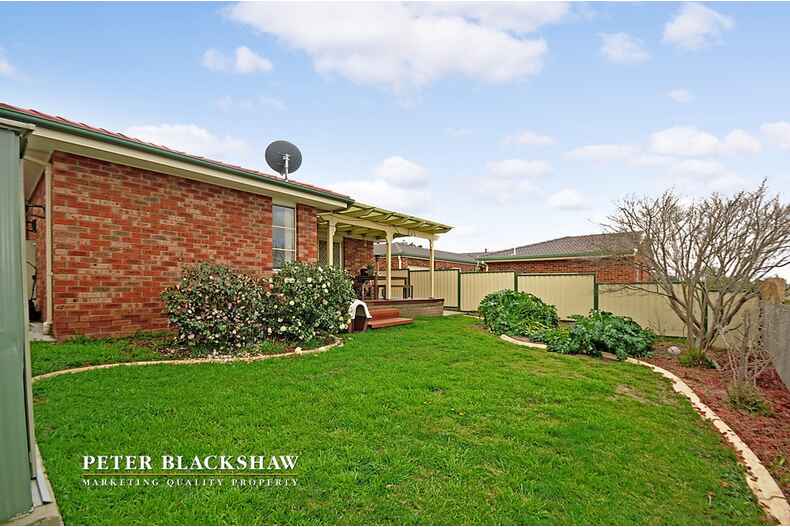8 Mawalan Street Ngunnawal 8 Mawalan Street Ngunnawal