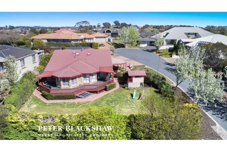 1 Kuhn Place Nicholls 1 Kuhn Place Nicholls