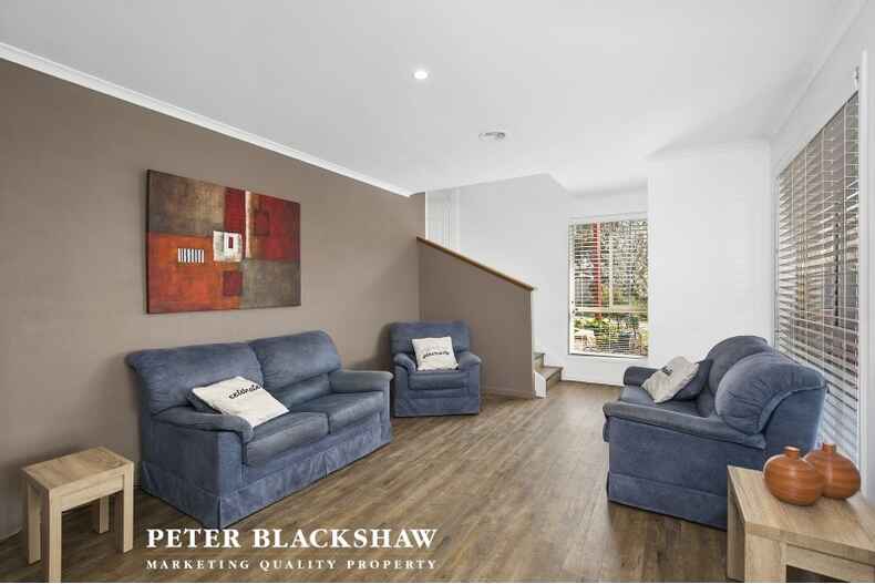 1 Kuhn Place Nicholls 1 Kuhn Place Nicholls