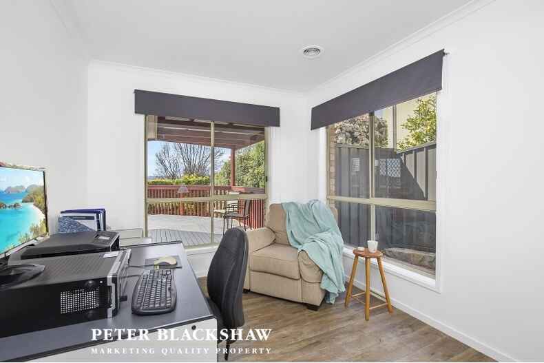 1 Kuhn Place Nicholls 1 Kuhn Place Nicholls