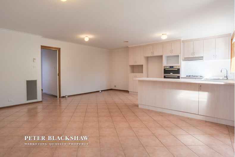 8 Bullala Court Ngunnawal 8 Bullala Court Ngunnawal
