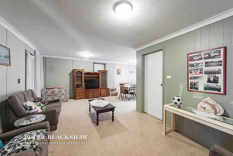 2 Munga Place Giralang 2 Munga Place Giralang