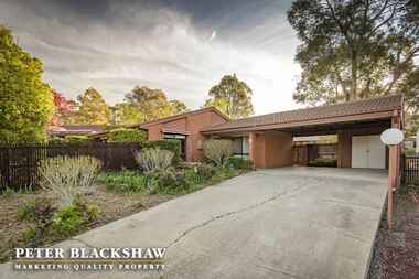 Lot 1/6/121 Allchin Circuit Kambah