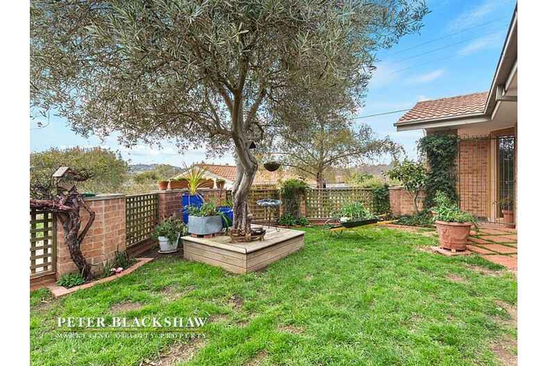 10 Freney Place Florey 10 Freney Place Florey