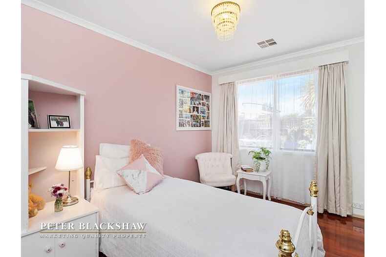 10 Freney Place Florey 10 Freney Place Florey