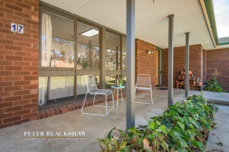 17 Kinleyside Crescent Weetangera 17 Kinleyside Crescent Weetangera