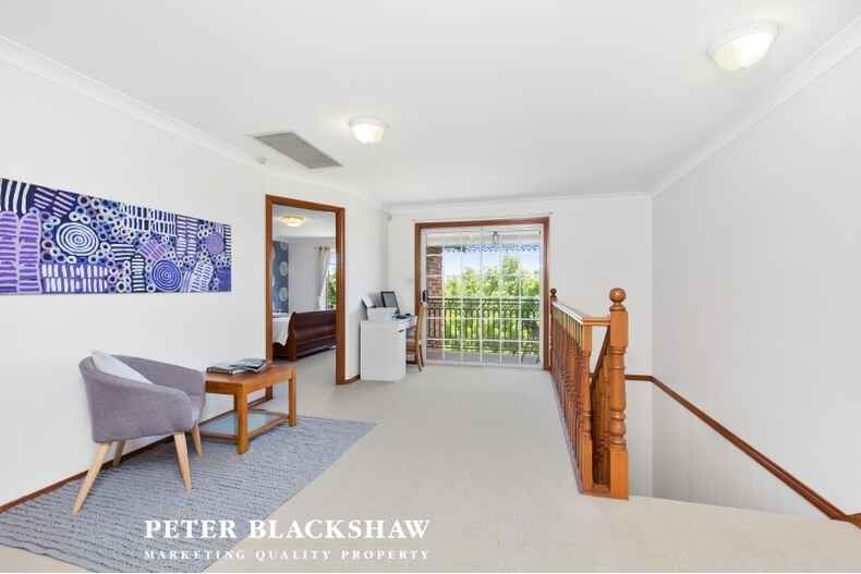 30 Fleetwood-Smith Street Nicholls
