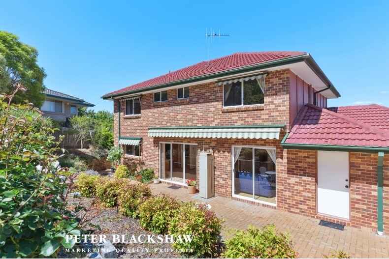 30 Fleetwood-Smith Street Nicholls