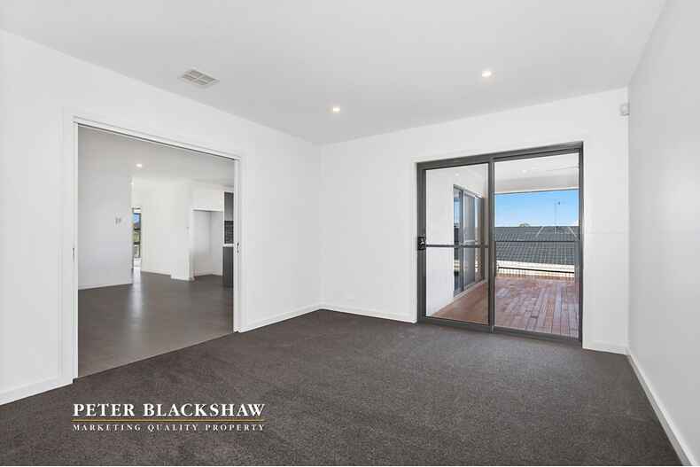 9 Yamma Way Moncrieff 9 Yamma Way Moncrieff