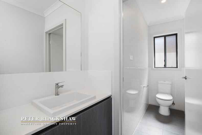 9 Yamma Way Moncrieff 9 Yamma Way Moncrieff