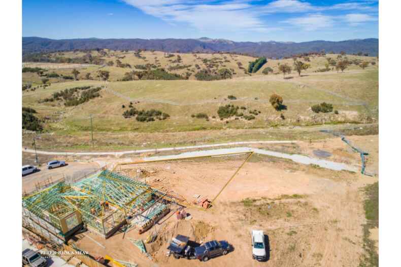 84  Percival Road Googong