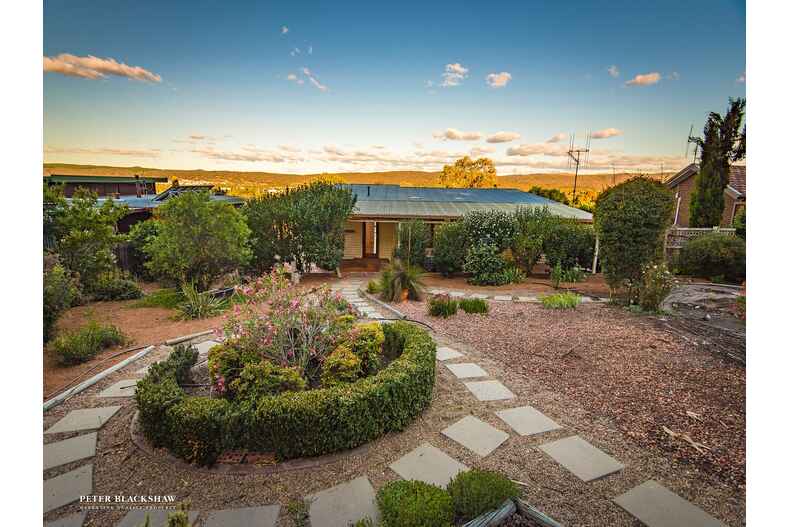 32 Brereton Street Queanbeyan 32 Brereton Street Queanbeyan