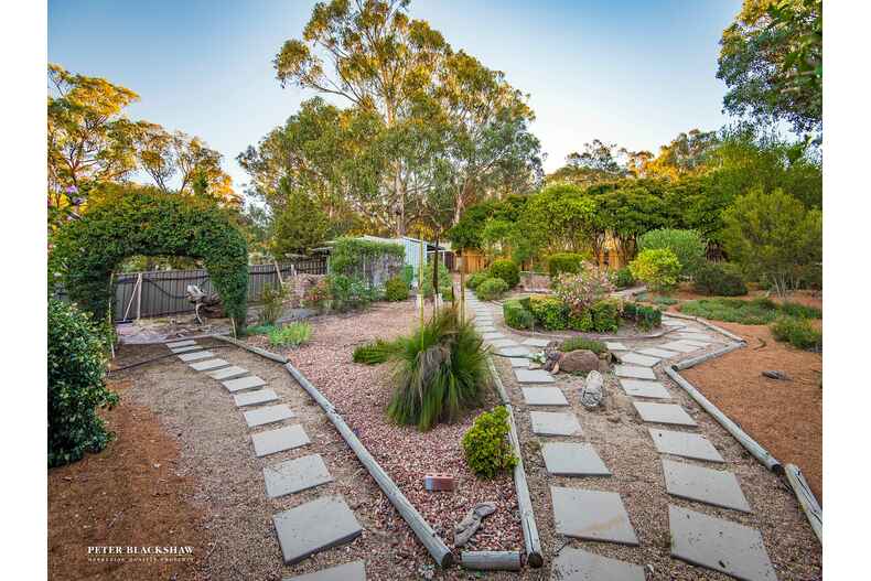 32 Brereton Street Queanbeyan 32 Brereton Street Queanbeyan