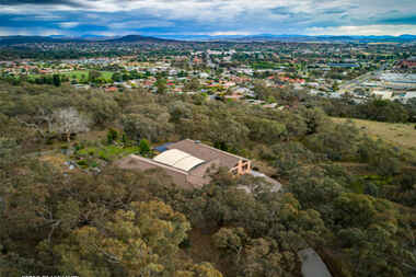 8 Regent Drive Queanbeyan East