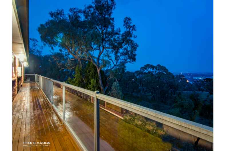 8 Regent Drive Queanbeyan East 8 Regent Drive Queanbeyan East