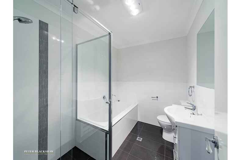 16/29 Muriel Stewart Circuit Bonner 16/29 Muriel Stewart Circuit Bonner