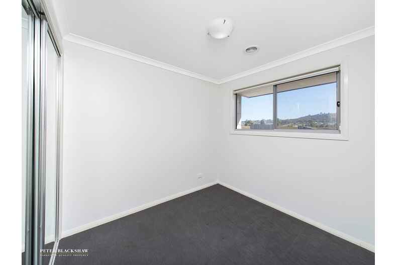 16/29 Muriel Stewart Circuit Bonner 16/29 Muriel Stewart Circuit Bonner