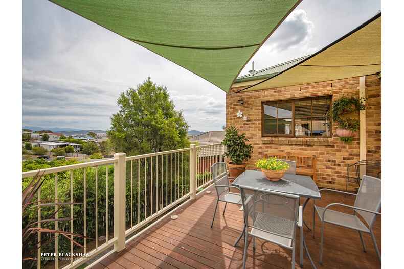 21 Dennis Place Jerrabomberra