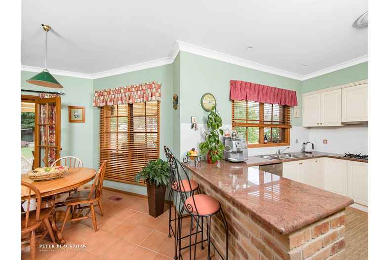 21 Dennis Place Jerrabomberra