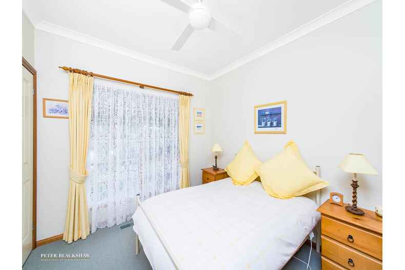 21 Dennis Place Jerrabomberra