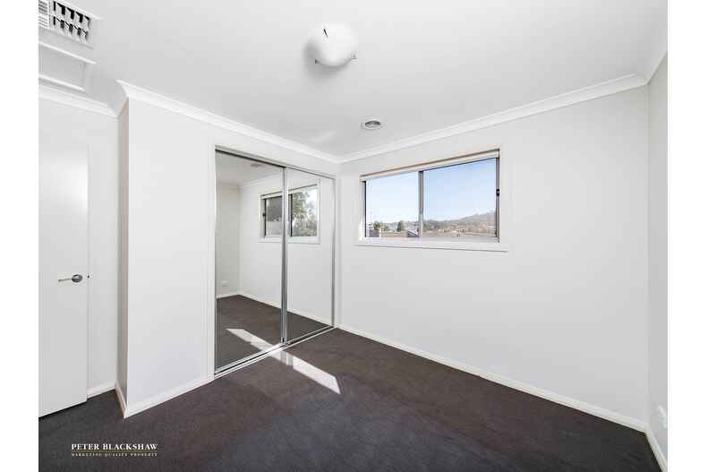 16/29 Muriel Stewart Circuit Bonner 16/29 Muriel Stewart Circuit Bonner