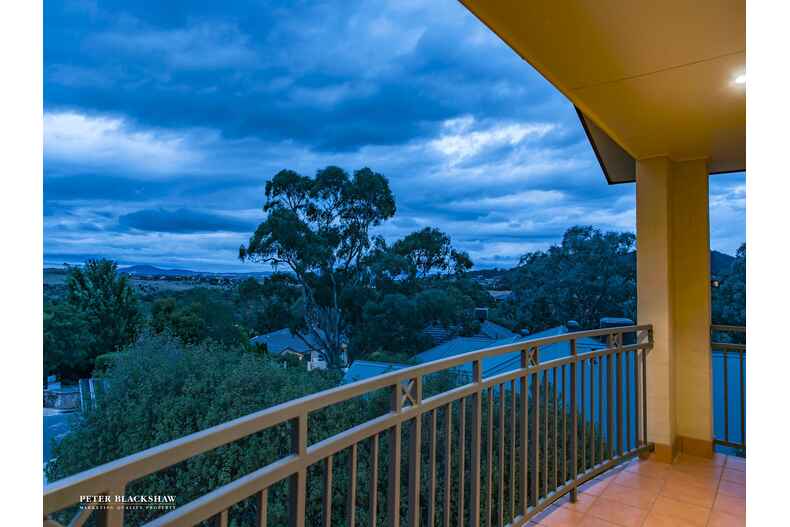 25 Magnolia Close Jerrabomberra