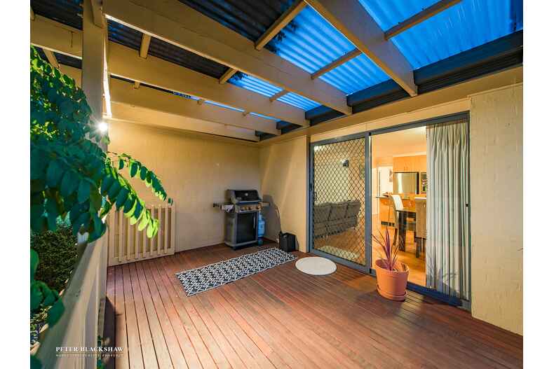 25 Magnolia Close Jerrabomberra