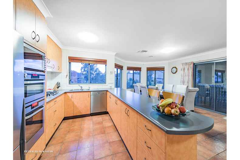 25 Magnolia Close Jerrabomberra