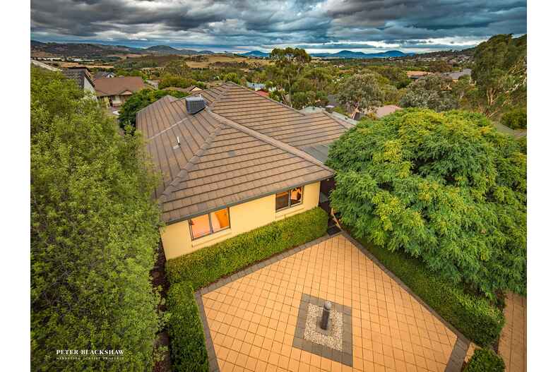 25 Magnolia Close Jerrabomberra