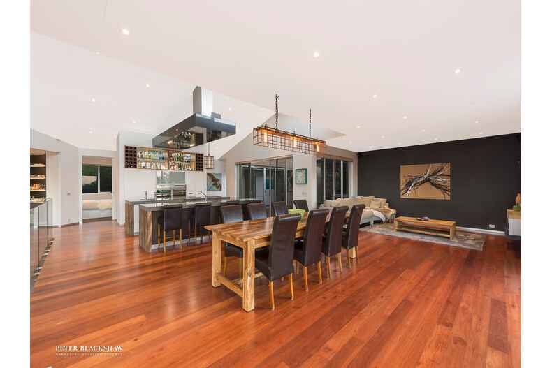 14 Aspen Rise Jerrabomberra