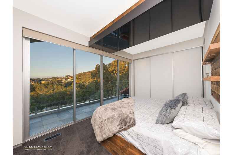 14 Aspen Rise Jerrabomberra